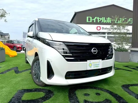 Nissan SERENA 2024 купить в Москве