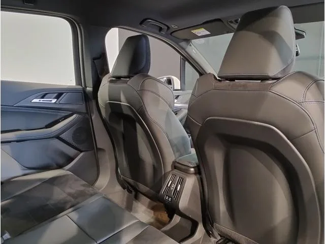 BMW 2 SERIES 218i ACTIVE TOURER M-SPORT 2025 — миниатюра 5
