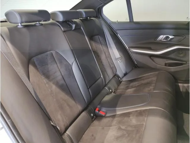 BMW 3 SERIES 320i M-SPORT 2023 — миниатюра 5