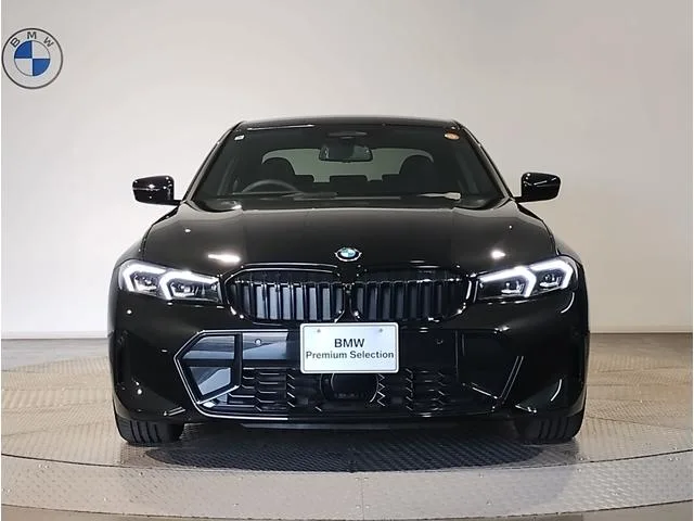 BMW 3 Series 50TH ANNIVERSARY LIMITED 2025 — миниатюра 3