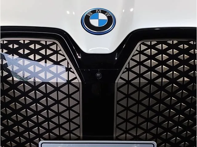 BMW iX X DRIVE 50 2023 — миниатюра 5