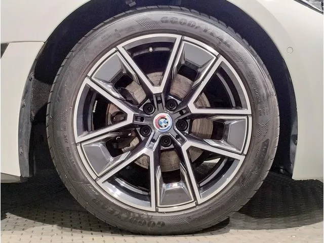 BMW 4 Series 420D X DRIVE GRAN COUPE M SPORT HI-LINE PACKAGE 2022 — миниатюра 5
