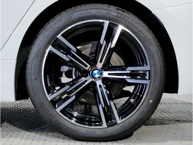 BMW 3 SERIES 320D X DRIVE M-SPORT 2025 — миниатюра 4