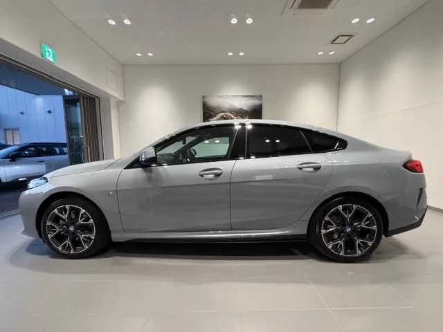 BMW 2 Series 220D GRAN COUPE M SPORT HI-LINE PACKAGE 2025 — миниатюра 5