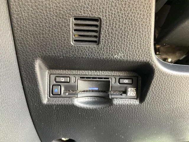 Toyota VOXY HYBRID S-G 2023 — миниатюра 4