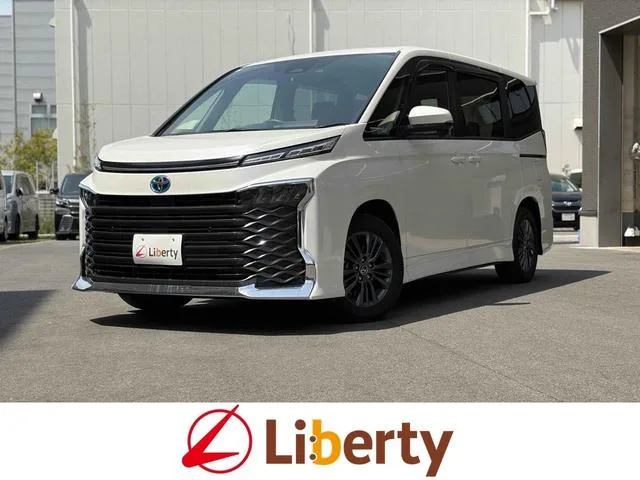 Toyota VOXY HYBRID S-G 2023 — фото 1, купить с доставкой в Москву