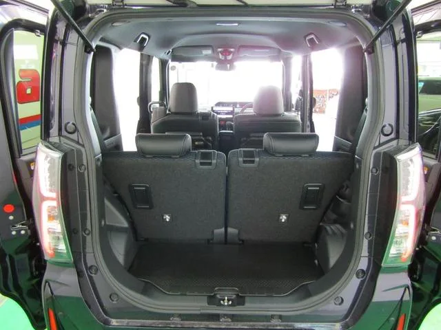 Daihatsu TANTO CUSTOM RS 2023 — миниатюра 3