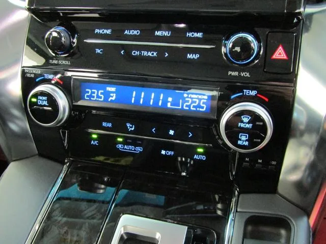 Toyota Alphard 2.5S C PACKAGE 2023 — миниатюра 4