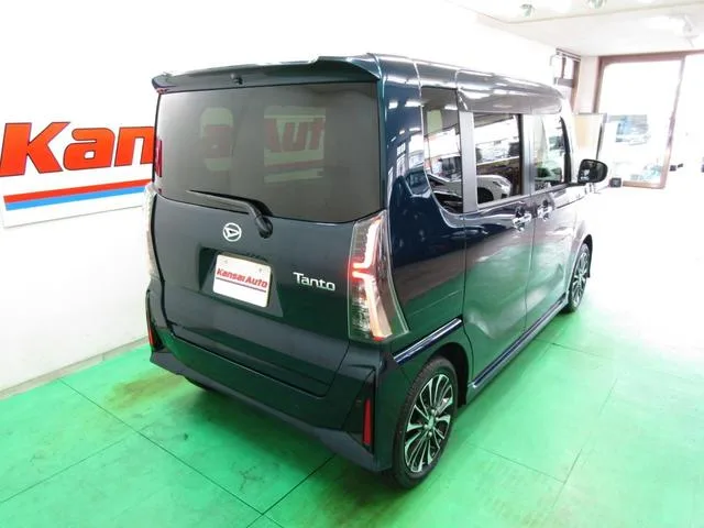 Daihatsu TANTO CUSTOM RS 2024 — миниатюра 3