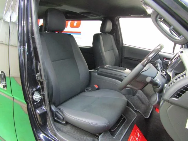 Toyota HIACE VAN SUPER GL DARK PRIME II 2025 — миниатюра 3