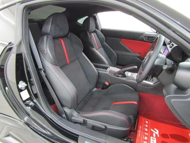 Toyota GR86 RZ 2025 — миниатюра 3