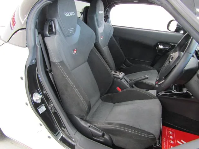Daihatsu COPEN GR SPORT 2025 — миниатюра 3