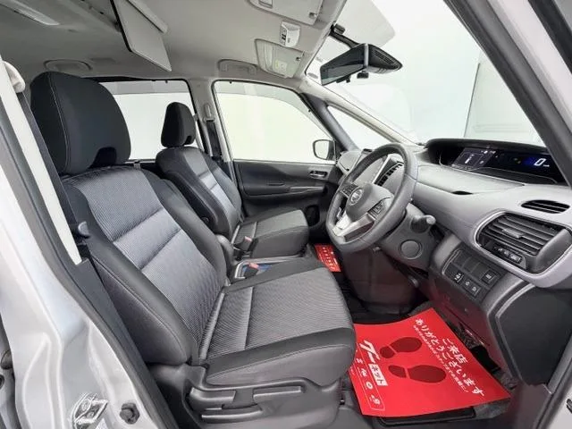 Nissan SERENA E-POWER HIGHWAY STAR V 2022 — миниатюра 2