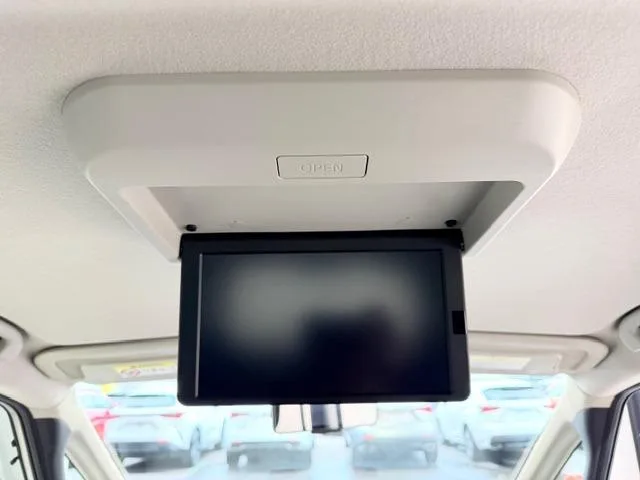 Nissan SERENA E-POWER HIGHWAY STAR V 2022 — миниатюра 4