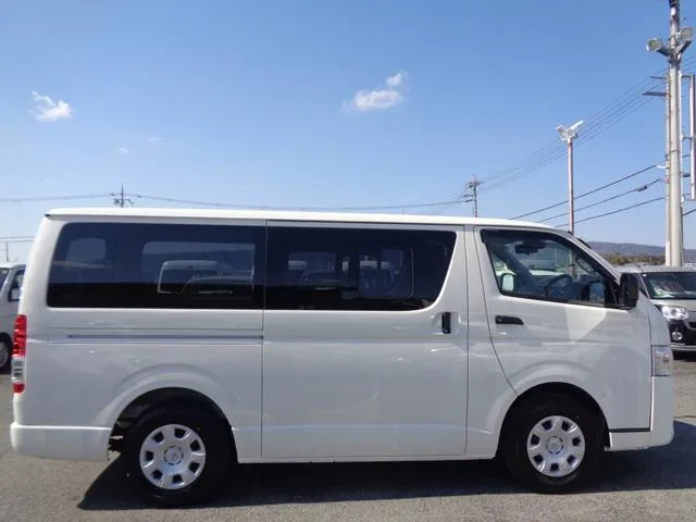 Toyota HIACE VAN DX GL PACKAGE 2026 — миниатюра 2
