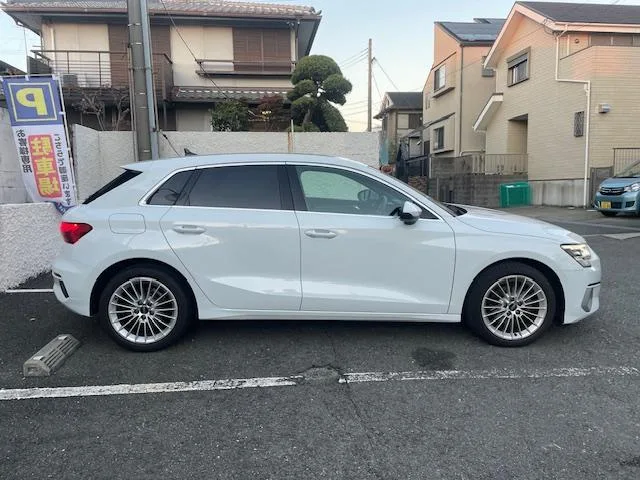 Audi A3 SPORTBACK 30 TFSI ADVANCED 2022 — миниатюра 2