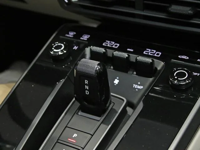 Porsche 911 911 CARRERA 2023 — миниатюра 5