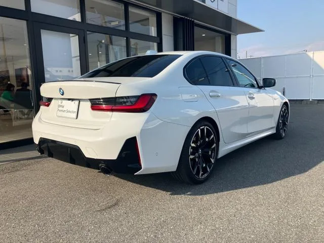 BMW 3 SERIES 50TH ANNIVERSARY LIMITED 2025 — миниатюра 3