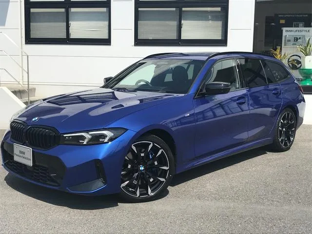 BMW 3 Series 50TH ANNIVERSARY LIMITED TOURING 2025 — фото 1, купить с доставкой в Москву