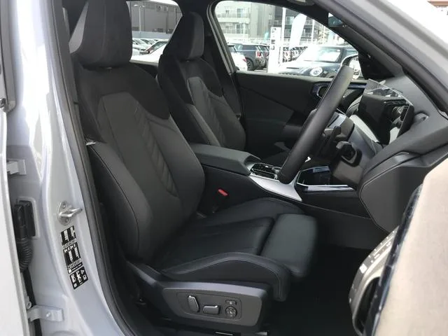 BMW X3 20D X DRIVE M SPORT 2025 — миниатюра 4