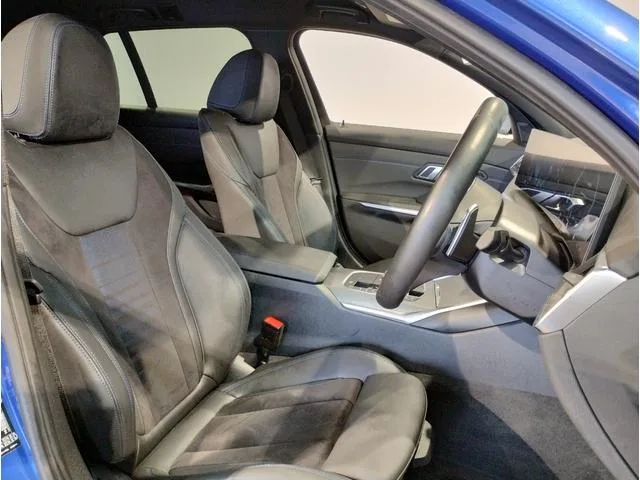 BMW 3 Series 320i TOURING M SPORT 2023 — миниатюра 4
