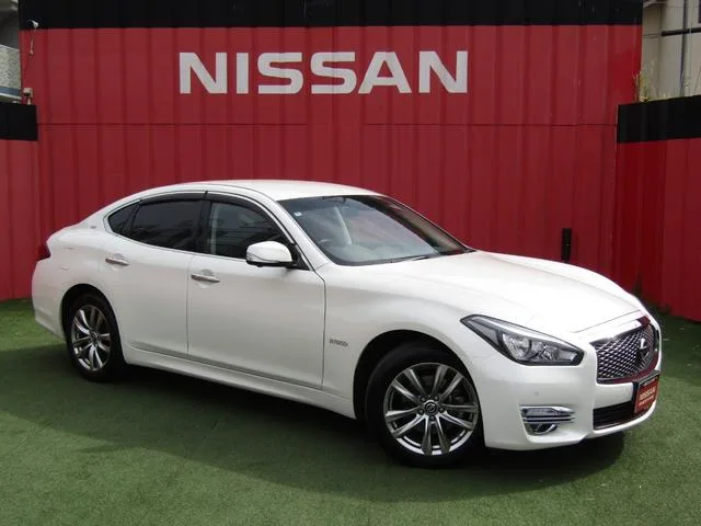 Nissan FUGA HYBRID VIP 2022 — фото 1, купить с доставкой в Москву