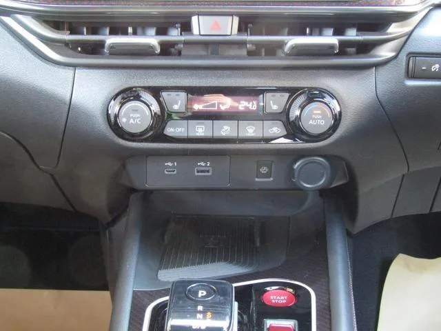 Nissan AURA NISMO TUNED E-POWER 4WD 2025 — миниатюра 5