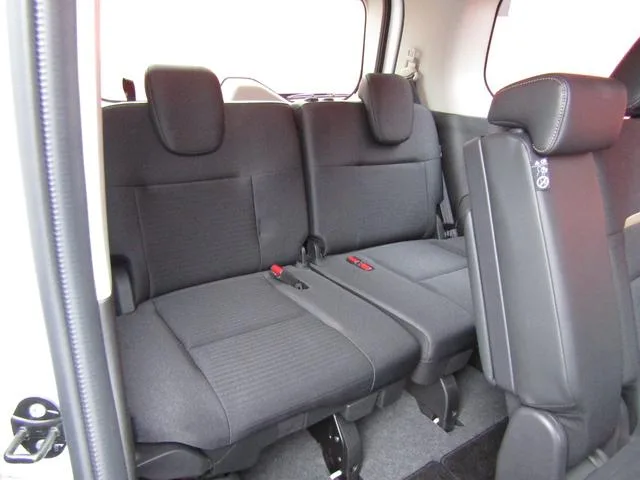 Nissan SERENA HIGHWAY STAR V 2023 — миниатюра 2