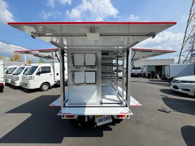 Nissan NT100CLIPPER TRUCK 2023 — миниатюра 5