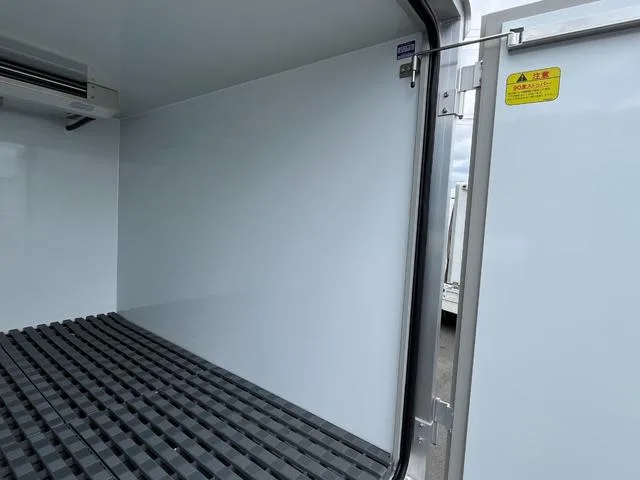 Nissan NT100CLIPPER TRUCK 2025 — миниатюра 3