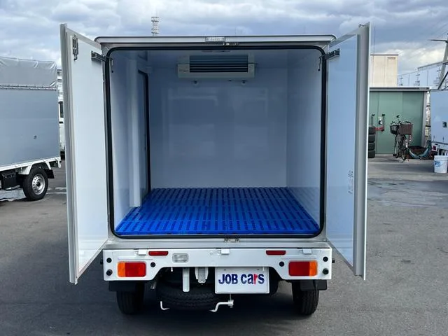 Nissan NT100CLIPPER TRUCK 2024 — миниатюра 3