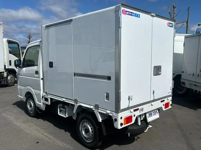 Nissan NT100CLIPPER TRUCK 2026 — миниатюра 3