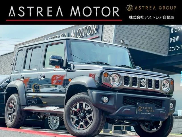 Suzuki JIMNY NOMADE FC 2025 — фото 1, купить с доставкой в Москву
