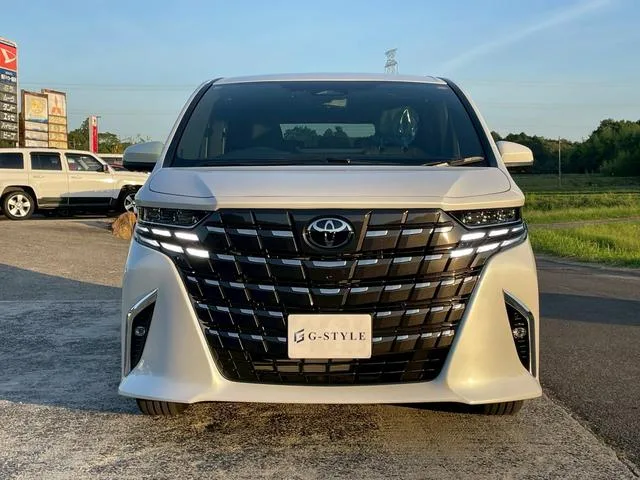 Toyota ALPHARD HYBRID EXECUTIVE LOUNGE 2025 — миниатюра 2