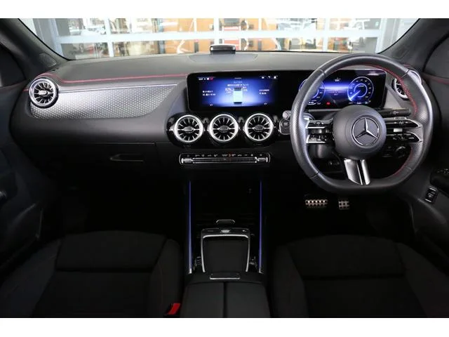 Mercedes-Benz EQA EQA250+ AMG LINE PACKAGE 2024 — миниатюра 3
