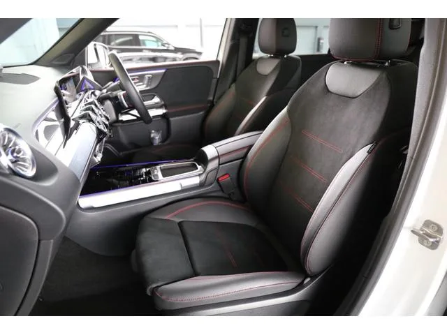 Mercedes-Benz GLB GLB180 AMG LINE PACKAGE 2025 — миниатюра 4