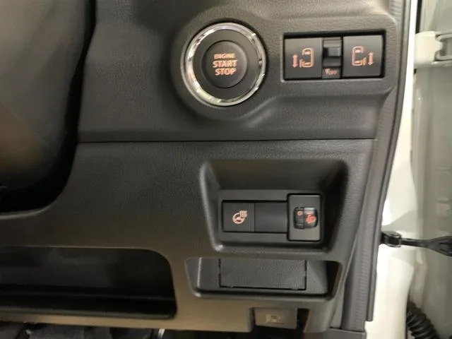 Suzuki SPACIA CUSTOM HYBRID XS 2026 — миниатюра 2