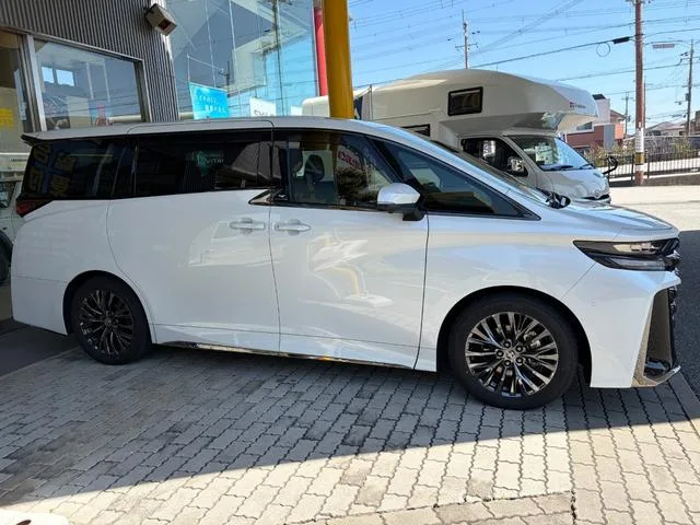 Toyota VELLFIRE HYBRID Z PREMIER 2025 — миниатюра 2