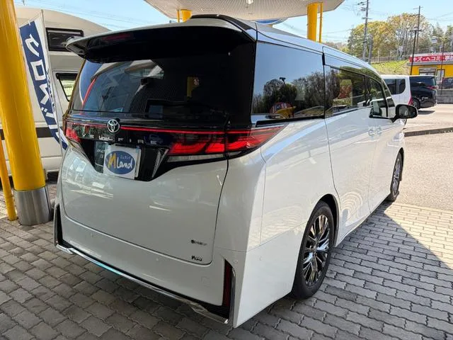 Toyota VELLFIRE HYBRID Z PREMIER 2025 — миниатюра 3