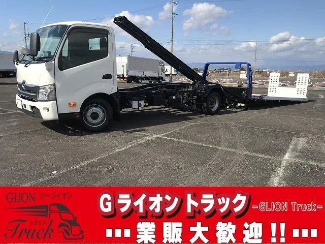 Hino DUTRO 2022 — фото 1, купить с доставкой в Москву