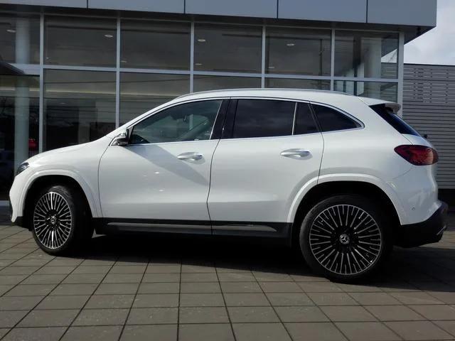 Mercedes-Benz EQA EQA250+ AMG LINE PACKAGE 2024 — миниатюра 3