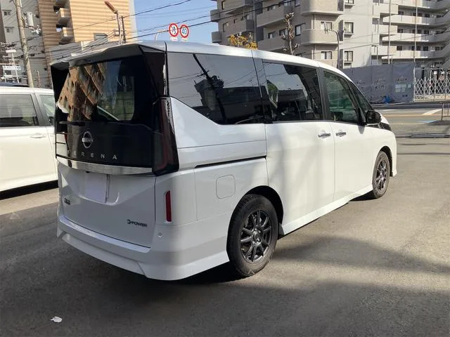 Nissan SERENA E-POWER HIGHWAY STAR V 2025 — миниатюра 4