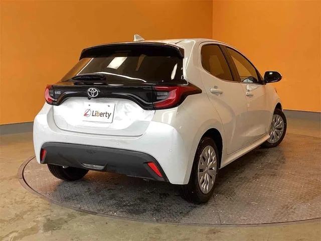 Toyota YARIS Z 2024 — миниатюра 3