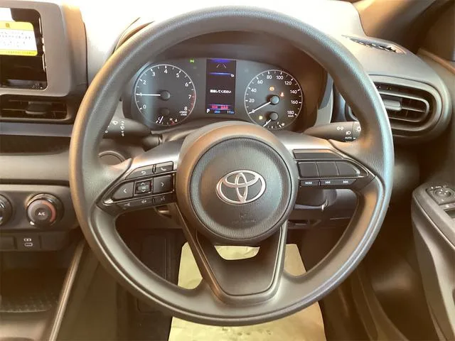 Toyota Yaris X 2024 — миниатюра 5
