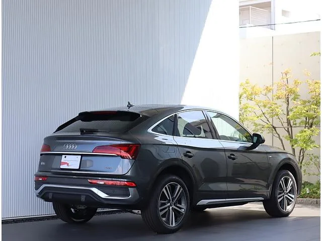 Audi Q5 Sportback S LINE DYNAMIC EDITION 2025 — миниатюра 3