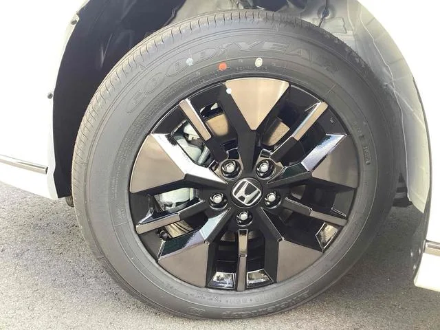 Honda STEPWAGON SPADA 2026 — миниатюра 4