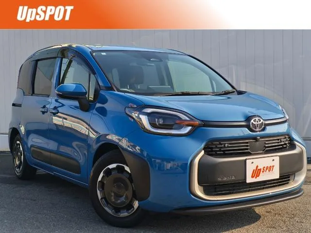 Toyota SIENTA Z 2022 — фото 1, купить с доставкой в Москву