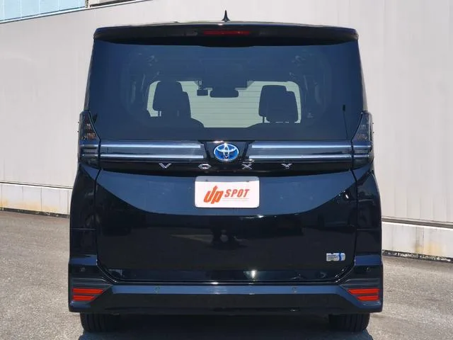 Toyota VOXY HYBRID S-Z 2023 — миниатюра 4