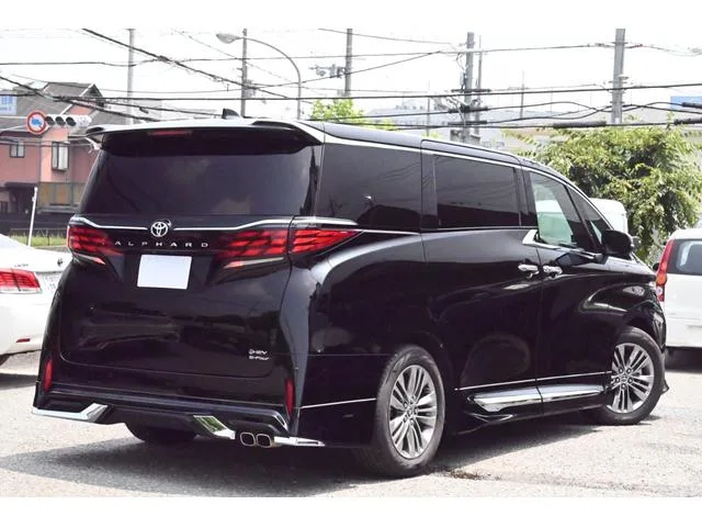 Toyota ALPHARD HYBRID Z 2023 — миниатюра 4