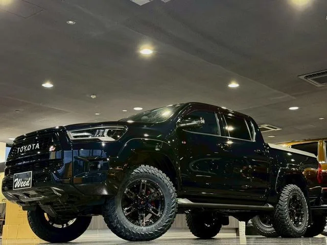 Toyota Hilux Z GR SPORT 2023 — миниатюра 2